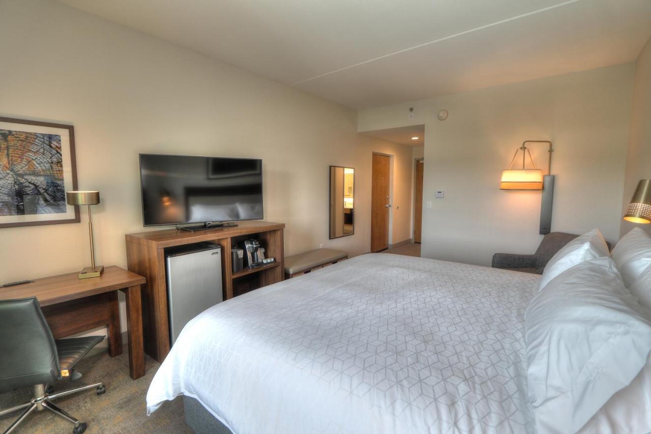Standard Room,1030098466:JPEG
